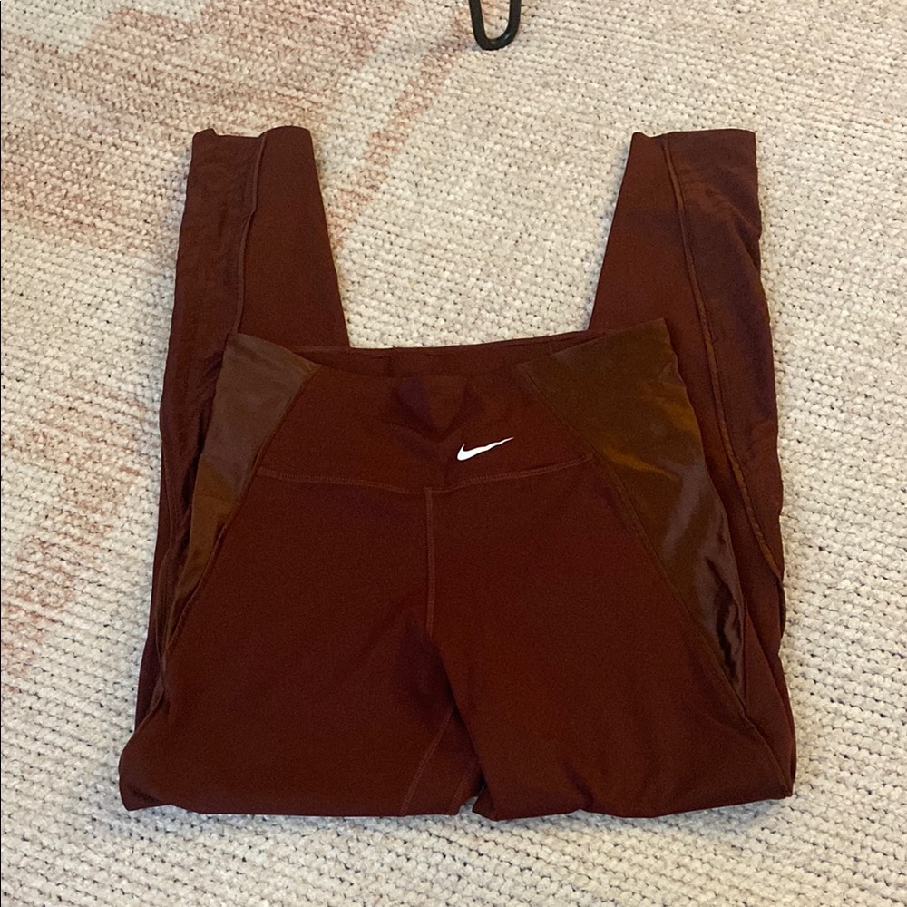 Nike Brown/copper Leggings